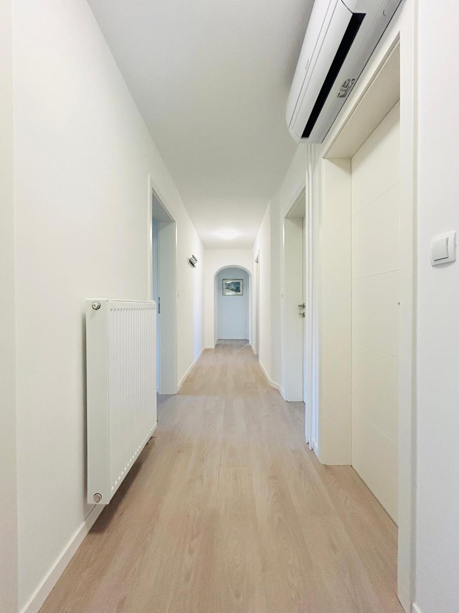 Apartma Jana Zirovnica Εξωτερικό φωτογραφία